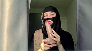 slutty muslim teacher deepthroats and gets facial