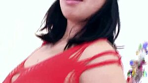 Kimmy lee unwraps huge christmas cock for deepthroat and swallow