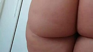 i'm danando this pelada's tits and ass, and it's so emotional for me to do this to her now