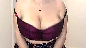 Neighbor With Natural Tits Visits Your Room!