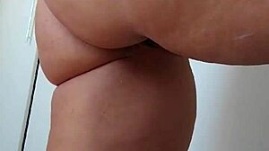 i'm danando this pelada's tits and ass, and it's so emotional for me to do this to her now