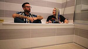 Interview with frankie jax from livie bath