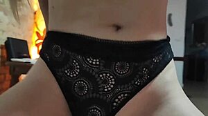 Enjoy a relaxing lingam massage with careful ejaculation control.