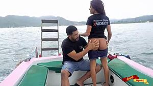 Sexo Anal Em Alto Mar