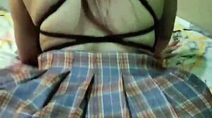 ngentot sampai crot didalam memek istri teman