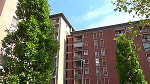 Fantastic Granny Carla Shares Family Stories