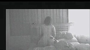 AMATEUR COUPLE FUCKS LOUDLY!