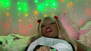 misa cums hard in cosplay