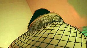 Amateur BBW Latina blowjobs cock, reverse cowgirl to doggystyle?