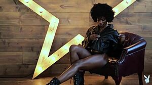 ana foxxx rips clothes in supernova pmv striptease