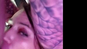 Gadis Kanada menari goyang telanjang di casting homemade slutty