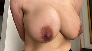 hey, bouncing huge boobs and hard nipples in slow motion