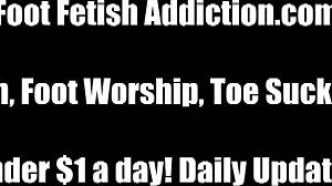 i have you worship my feet and suck my toes