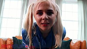 Gooning for this 18-year-old nurse in costume during foreplay.