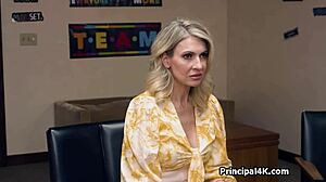 Housewife bends for dick