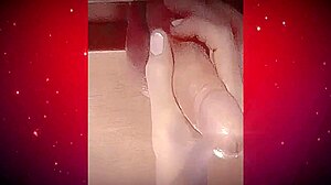 Masturbate to Beautiful 8 Inch Uncut Cock