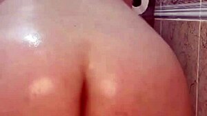 Hey Blanca, that culona riding looks fun in this chat