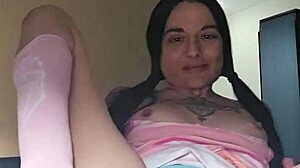 My petite 18+ pussy emyangel in web chat detailed description with specific actions