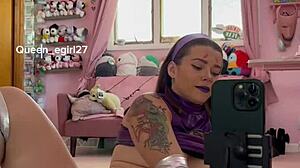 Starfire rides dildo in cosplay with big ass and toys