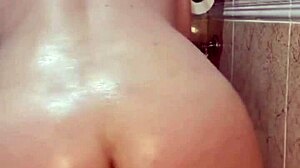 Hey Blanca, that culona riding looks fun in this chat