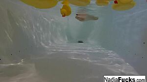 Sexy Nadia takes a bath with some rubber duckies 🛁🦆