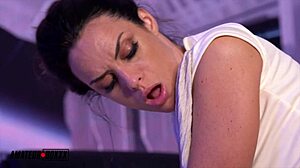 Hey, check out Rey getting totally mesmerized by Jaime Vine in that wild cosplay scene