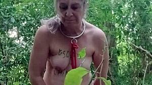 Esclave f turns into a naughty 18+ little bitch in bondage play outdoors 😈🔗