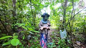 i'm walkin in the forest with thai girl, we stop for rough doggystyle sex before pickin mushrooms... oh man, 4k sound so good!!