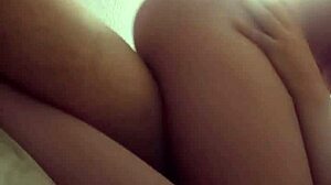 omg this slim curvy mexican beauty loves riding sensually 😍