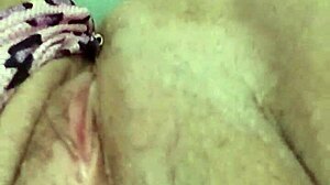 Pov Bucetuda Novinha Tocando Sua Buceta Grande e Carnuda Com Shortinho da Minnie Geme Gostoso Enquanto Se Deda Com Muito Tesão