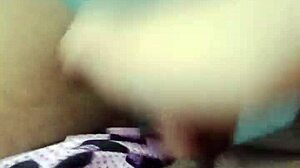 Pov Bucetuda Novinha Tocando Sua Buceta Grande e Carnuda Com Shortinho da Minnie Geme Gostoso Enquanto Se Deda Com Muito Tesão