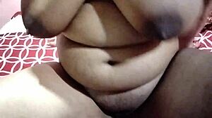 pure original indian video contrasts curvy girlfriend's first time