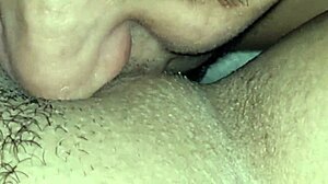 chupando a vizinha greluda with big clit and big tits in homemade latina fetish