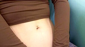 I Tease My Sugar Daddy With Sexy Poses After Workout As Teen Babe