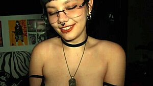 Sexy Coworker Craves Massive Cock Instead of Heading Home