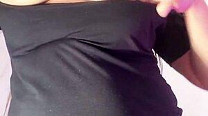 I feel so aroused as this Colombian Latina aunt masturbates her giant cameltoe for her nephew in marked leggings