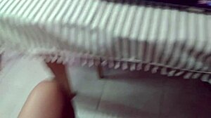 por solo 7 dolares follate a esta puta venezolana de culo grande y acaba adentro!