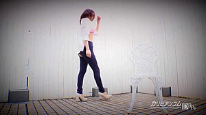 Hey, check out this asian japanese beauty in jeans looking so fine! 😍