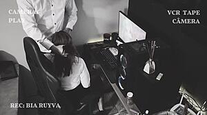 câmera escondida meu chefe fez massagem em mim será que a esposa dele vai descobrir com big cock blowjob