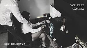 câmera escondida meu chefe fez massagem em mim será que a esposa dele vai descobrir com big cock blowjob