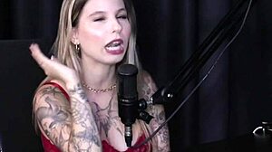 Ruiva safada flashes huge tits after sharing exhibitionist past, no menage yet, joined casa das pimentinhas for carnival samba in unusual spot - isadora closel!