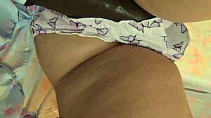 hey stranger, wanna cum inside my panties right here in this public beach toilet fantasy?