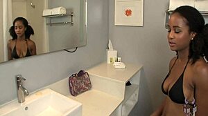 Sinn Sage and Ivy Sherwood's Wet Muff Fingering Post-Wrestling