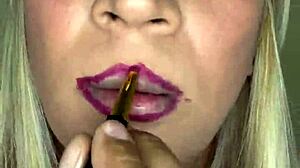 me maquillo hermosa para mis espectadores en un momento divertido