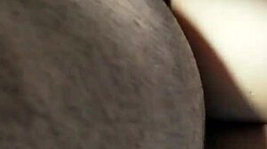 Amiga se move muito bem no video 5467