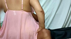 This beautiful mom enjoys the best sensual experience in bed