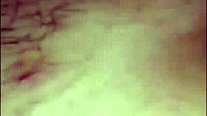 Bokep Indonesia Istri Orang Chat Kebetulan Suaminya Lagi Keluar Dengan Asian Web Chat