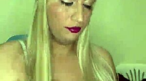 me maquillo hermosa para mis espectadores en un momento divertido