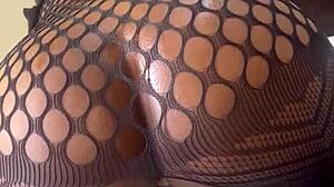 Petite Bubble Butt Ebony Babe Rides Dildo Solo Spreading Wet Pussy For Squirting Fun