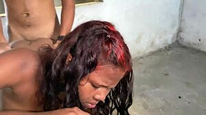 Le Pido A Mi Hermanastro Que Me Folle En Silencio!